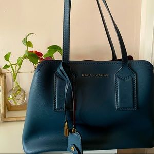 Marc Jacobs THE EDITOR SHOULDER BAG